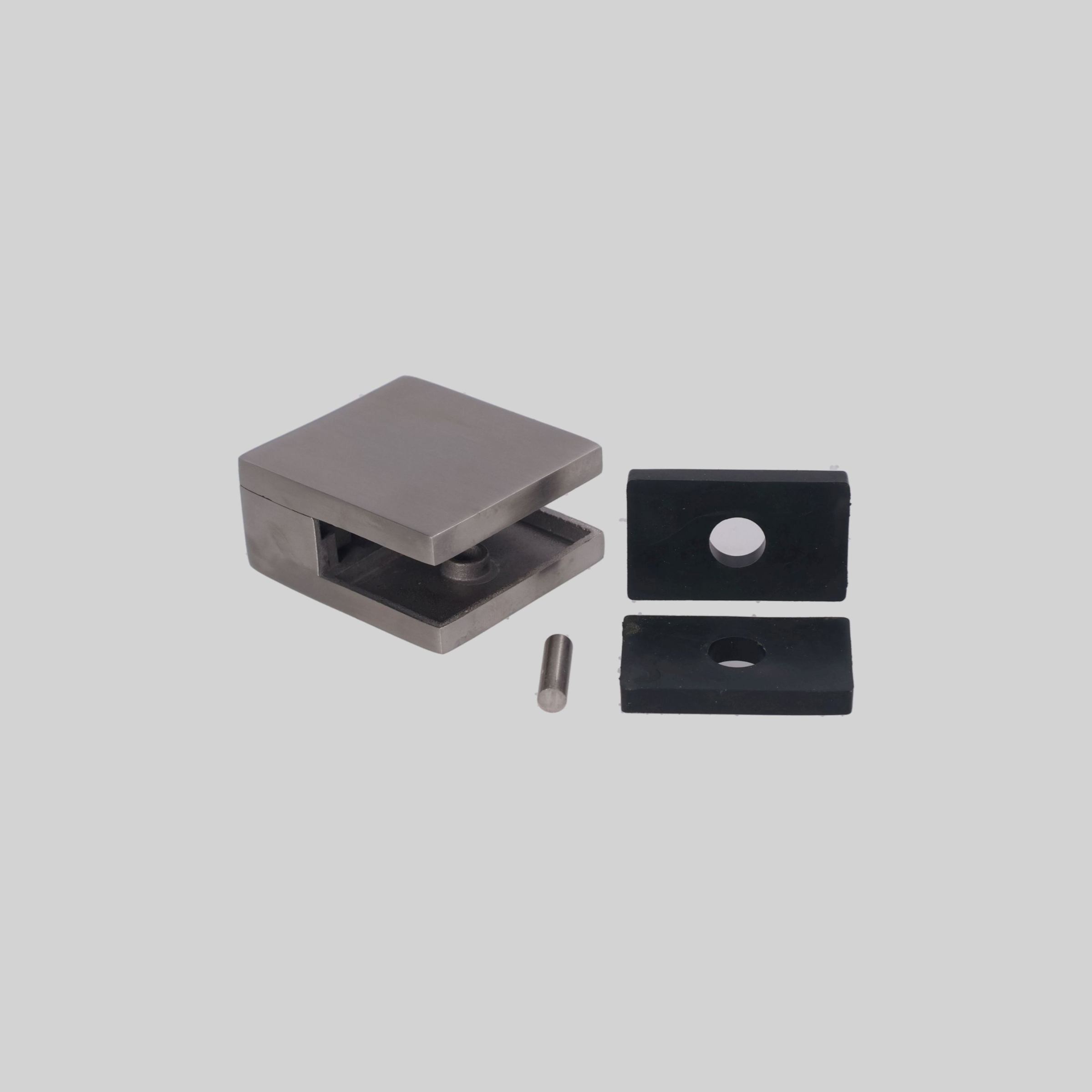 შუშის სამაგრი 44*48*23mm SSS-ინოქსი SS304 TM-F1142