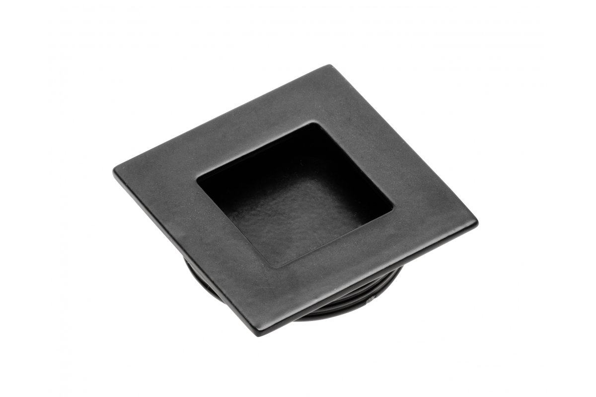 UZ-00B226-20 სახელური ჩასასმელი ოთხკუთხედი შავი GTV