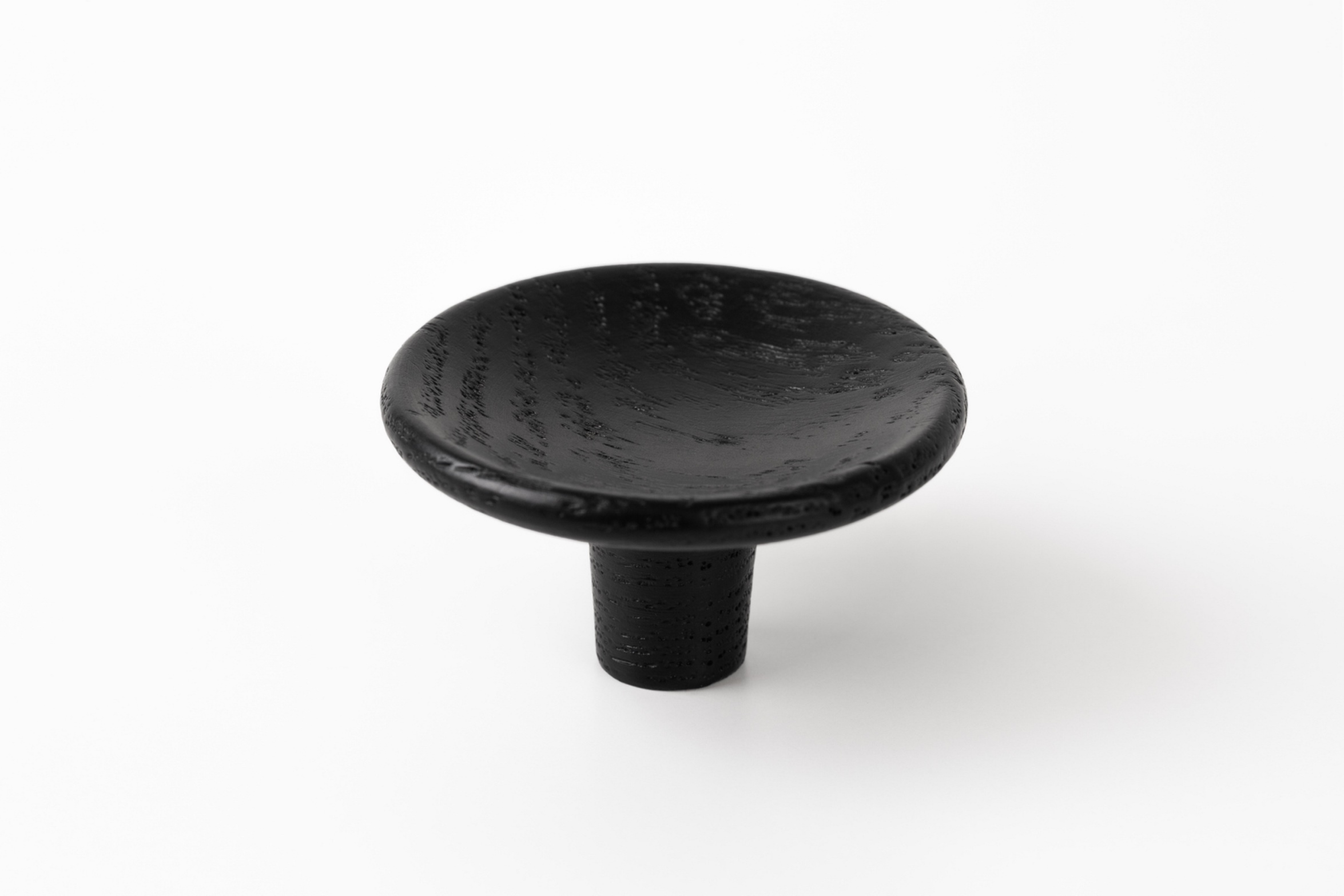ავეჯის სახელური სოკო DISC - D38mm ash matt black lacquered knob VIEFE