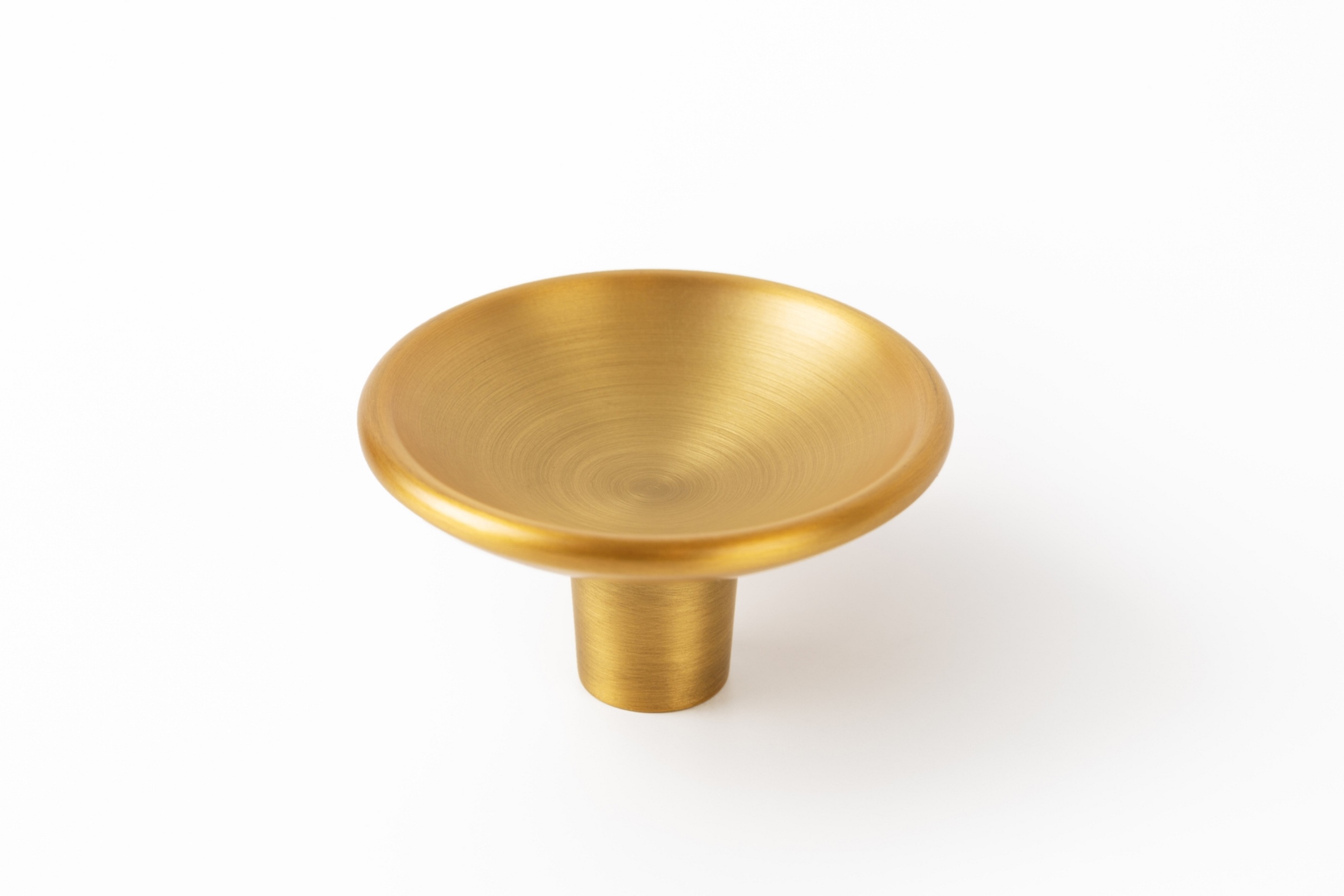 ავეჯის სახელური სოკო DISC - D50mm brushed brass cava knob VIEFE