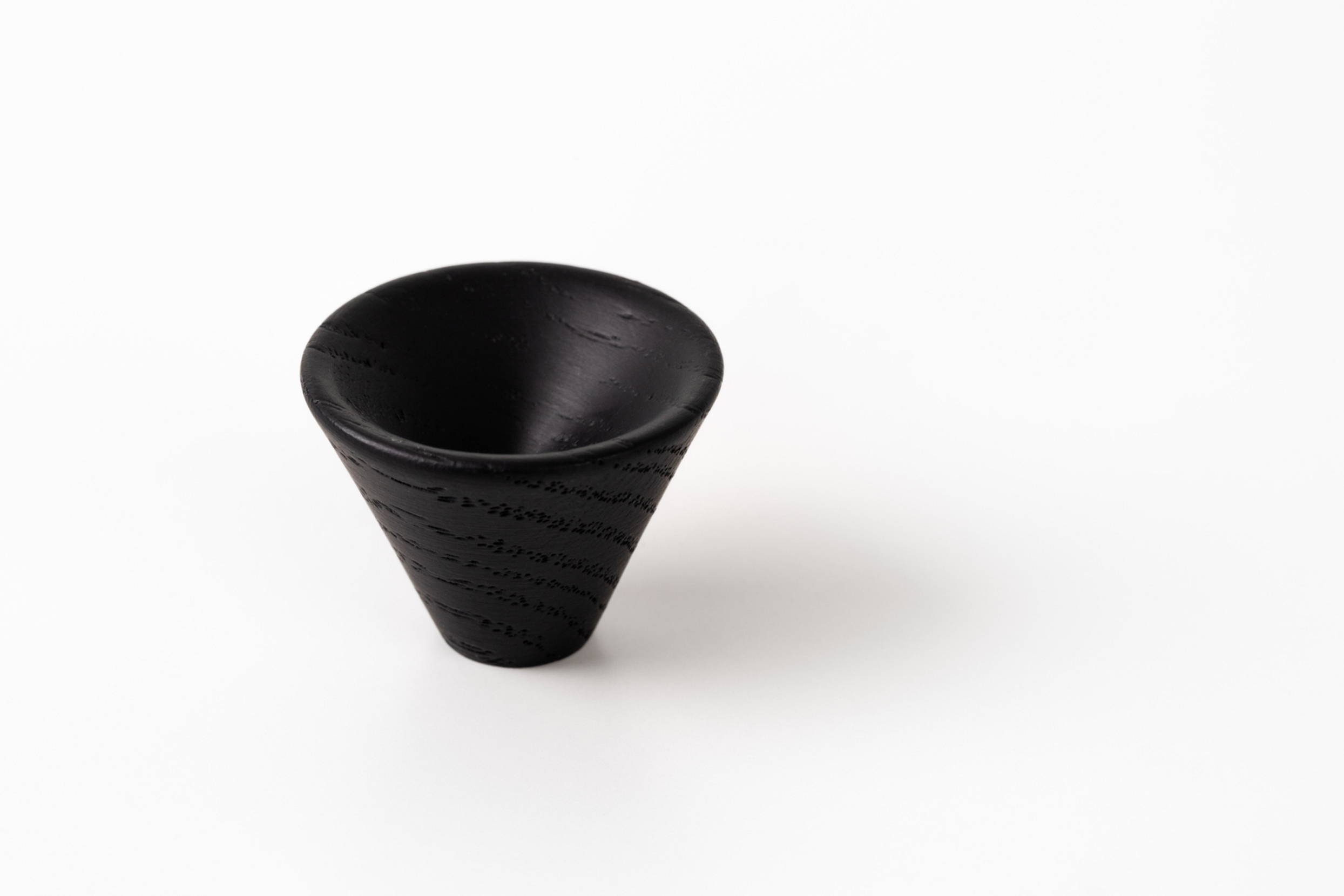 ავეჯის სახელური სოკო CONIC - D29mm ash matt black lacquered knob VIEFE