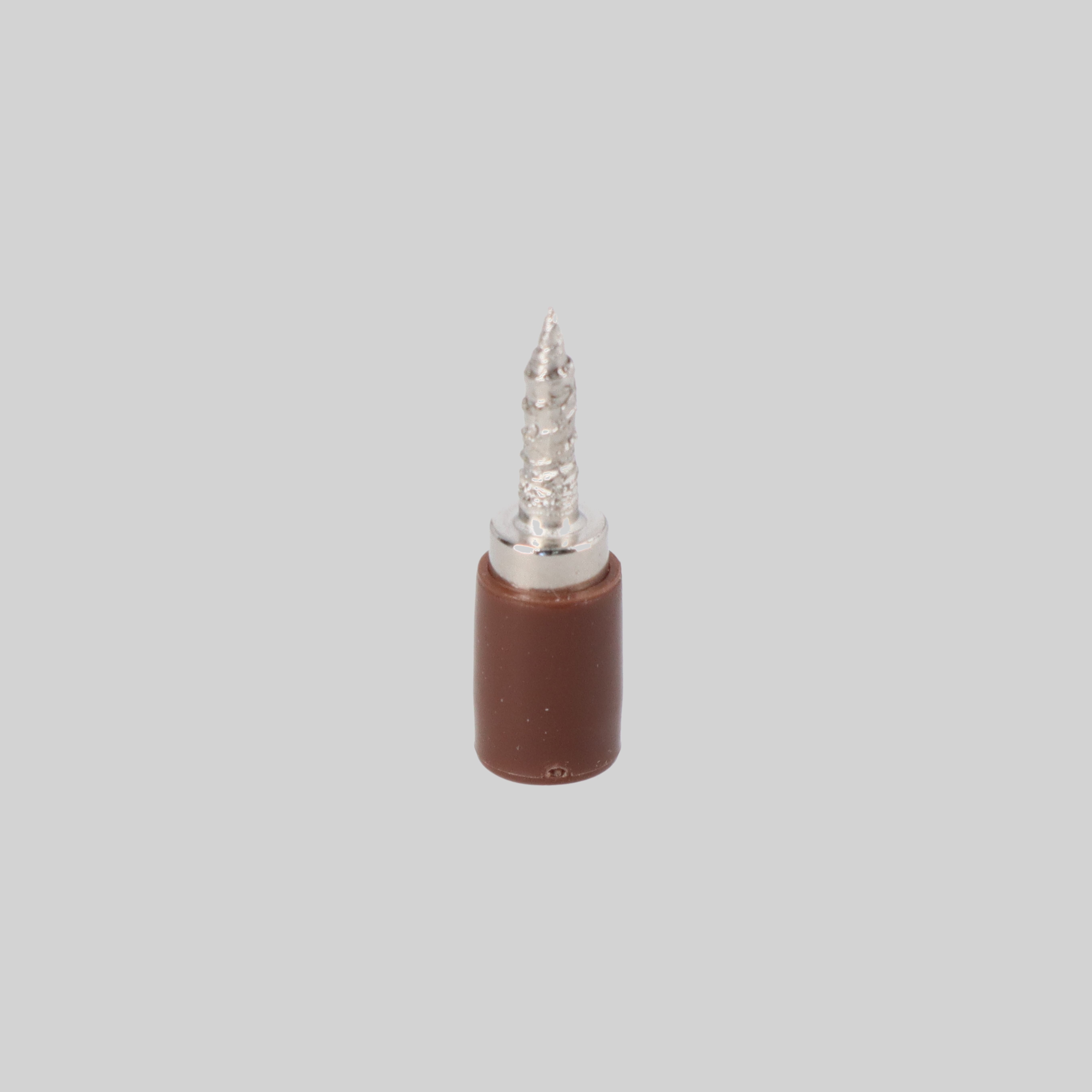 თაროს ხრახნისებრი სამაგრი 7.5x15mm ყავისფერი საფარით რკინა+პლასტმასი TM-S07