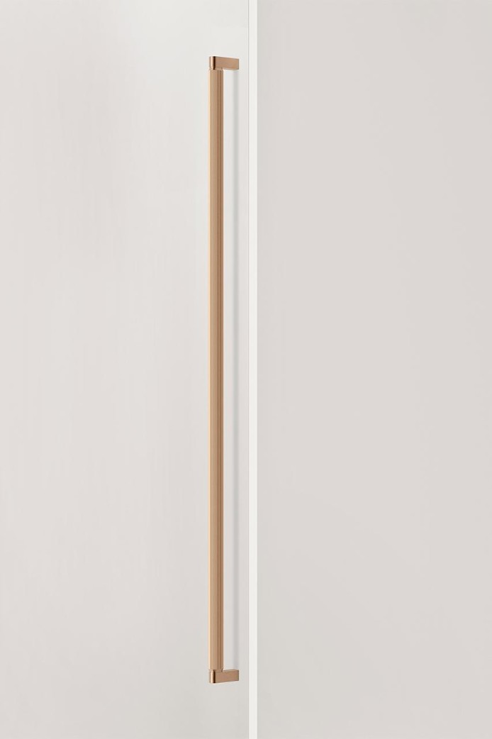 სახელური BROOKLYN BIG - CC1056L1074მმ Brushed Brass Cava VIEFE