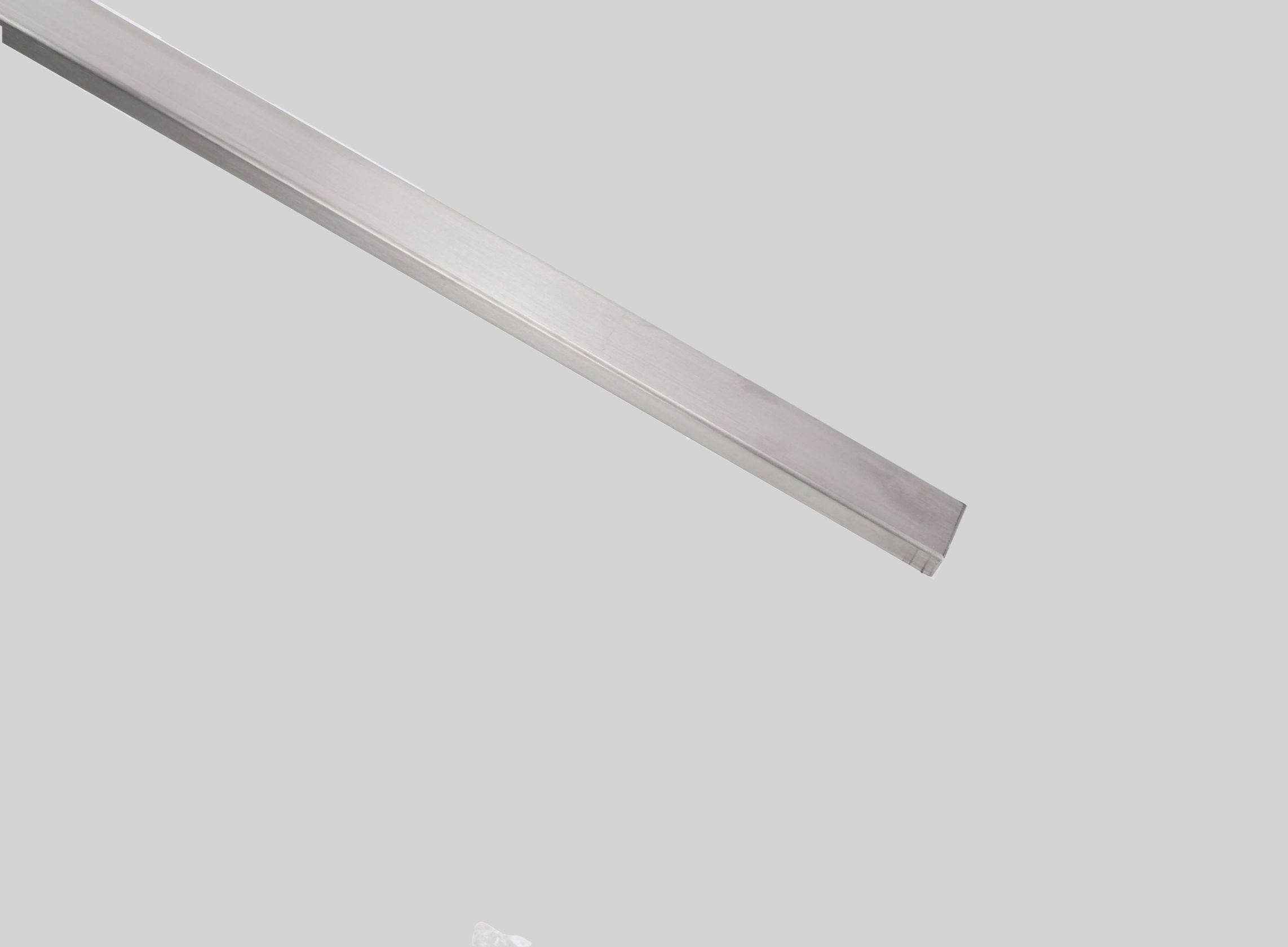 მილი ოთხკუთხედი SS304 10x30მმ T-1.5მმ L-2მ SSS-ინოქსი TM-H1261