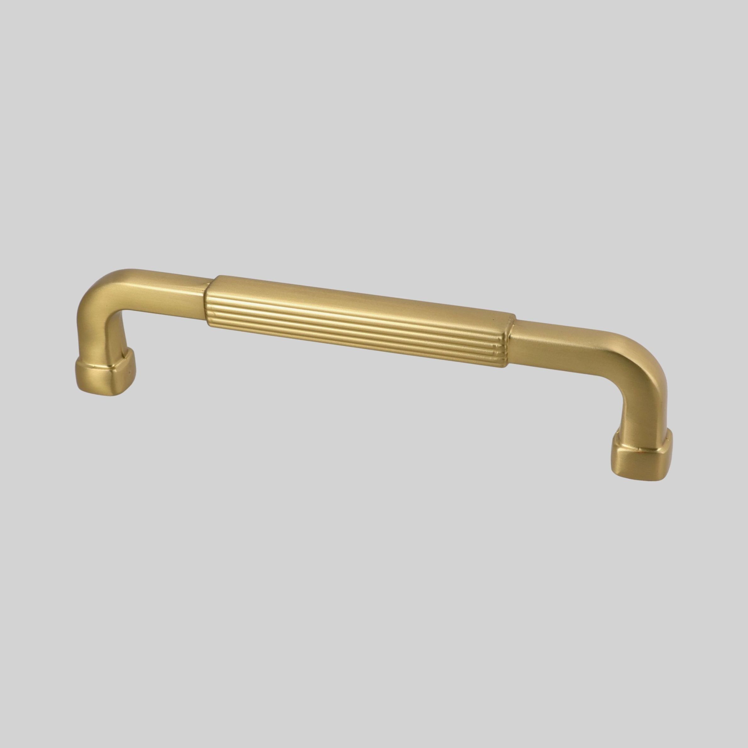 552-128-BRUSHED MAT GOLD ლითონის სახელური 128მმ. დაკაწრული მქრქალი ოქროსფერი HS/UM-K