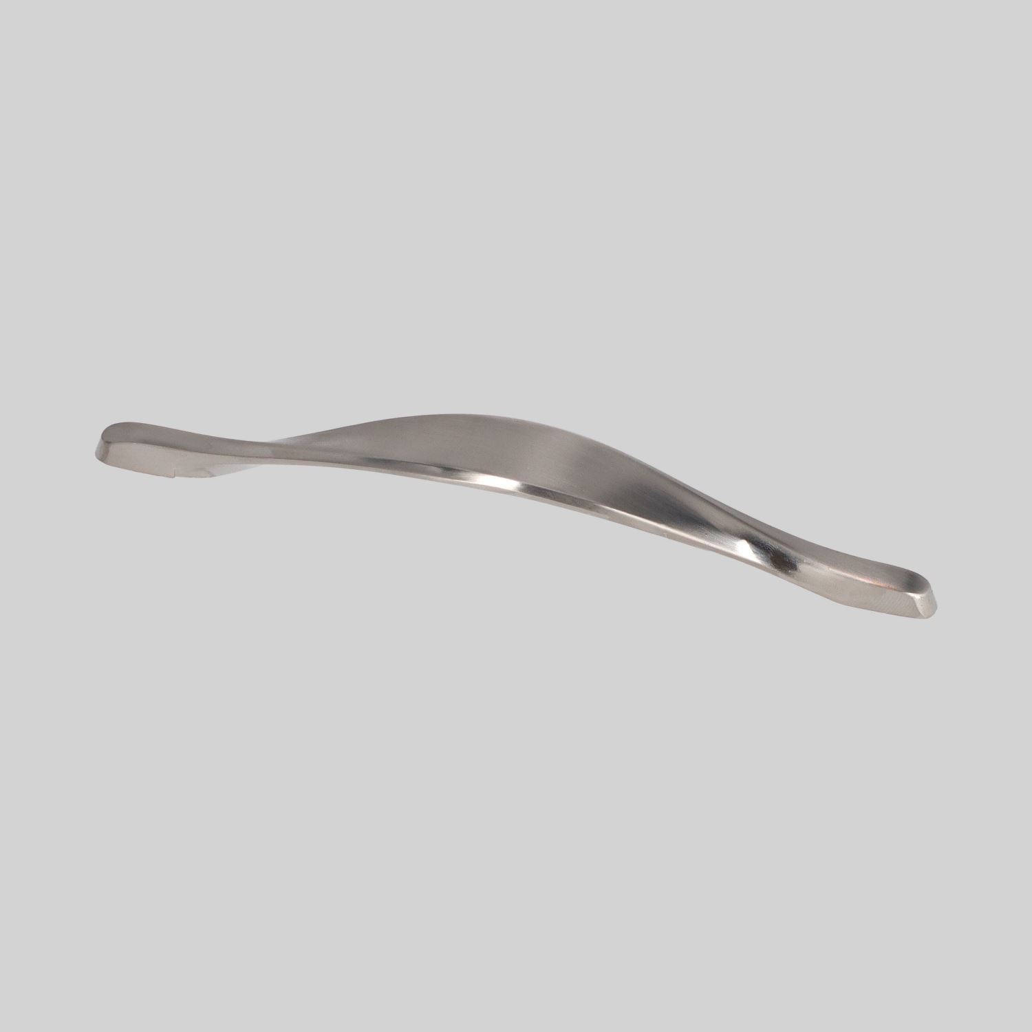 ლითონის სახელური 192MM INOX DERYA