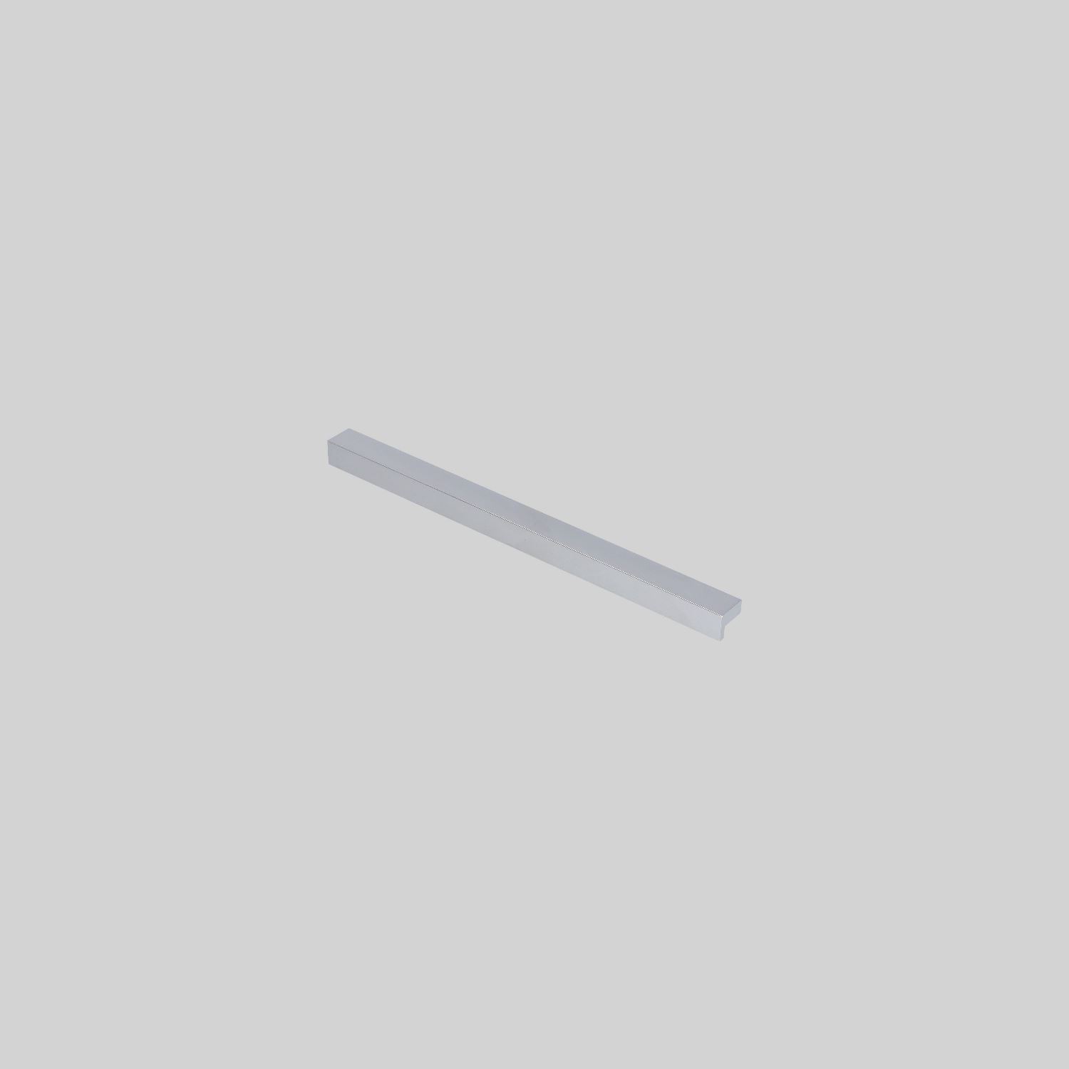 ლითონის სახელური 224MM KROM